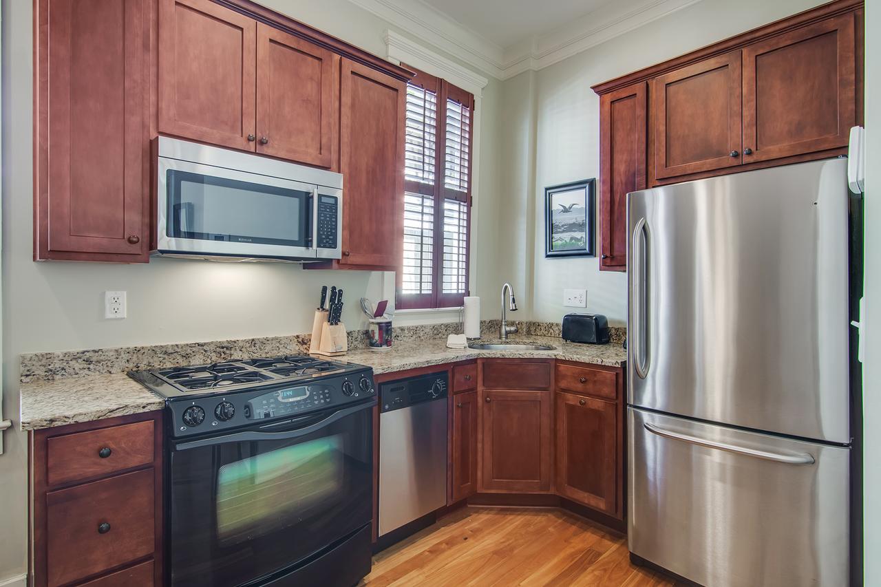 227 Historic Apartments - thumb 14