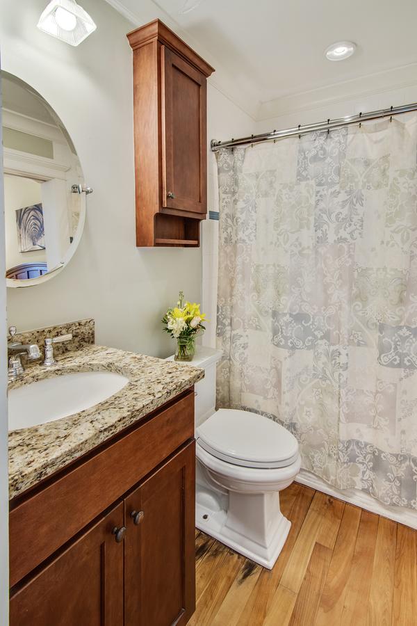 227 Historic Apartments - thumb 11