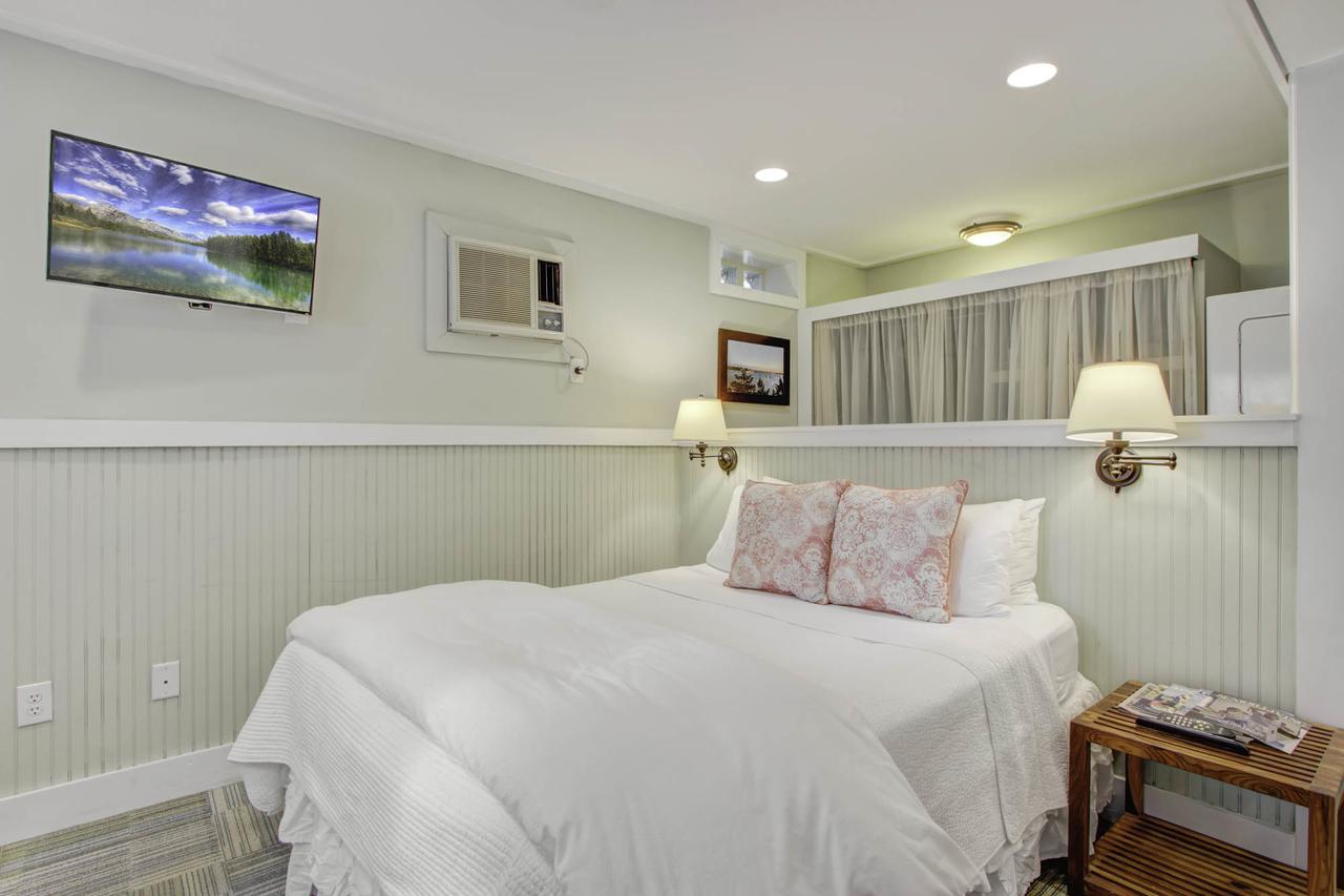 227 Historic Apartments - thumb 28