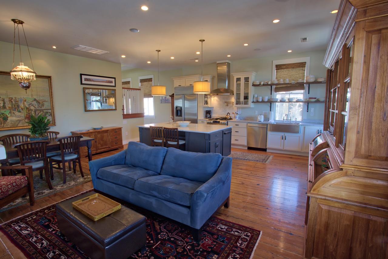 227 Historic Apartments - thumb 42