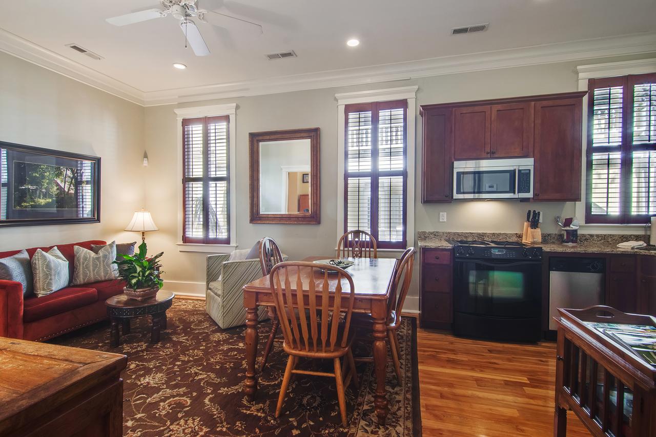 227 Historic Apartments - thumb 5