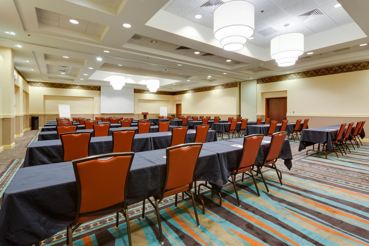 Drury Inn & Suites Greenville - thumb 14