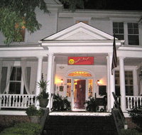Inn Upon Moon River Plantation - USA Accommodation