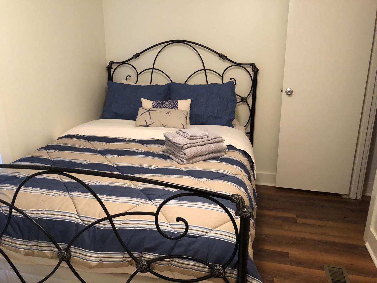 Beaufort SC New Renovation, Close To Parris Island, Historic Downtown, Beautiful Beaches, Sleeps 7 - thumb 10