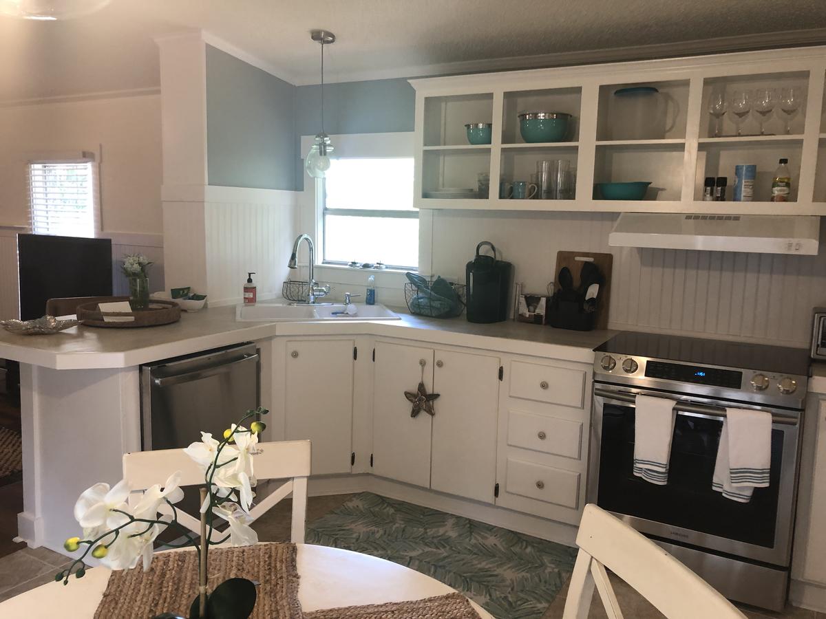 Beaufort SC New Renovation, Close To Parris Island, Historic Downtown, Beautiful Beaches, Sleeps 7 - thumb 8