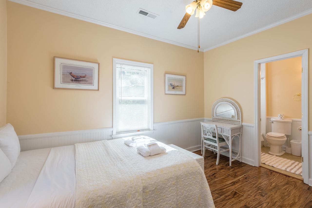 201 E Huron Starrs Folly - thumb 13