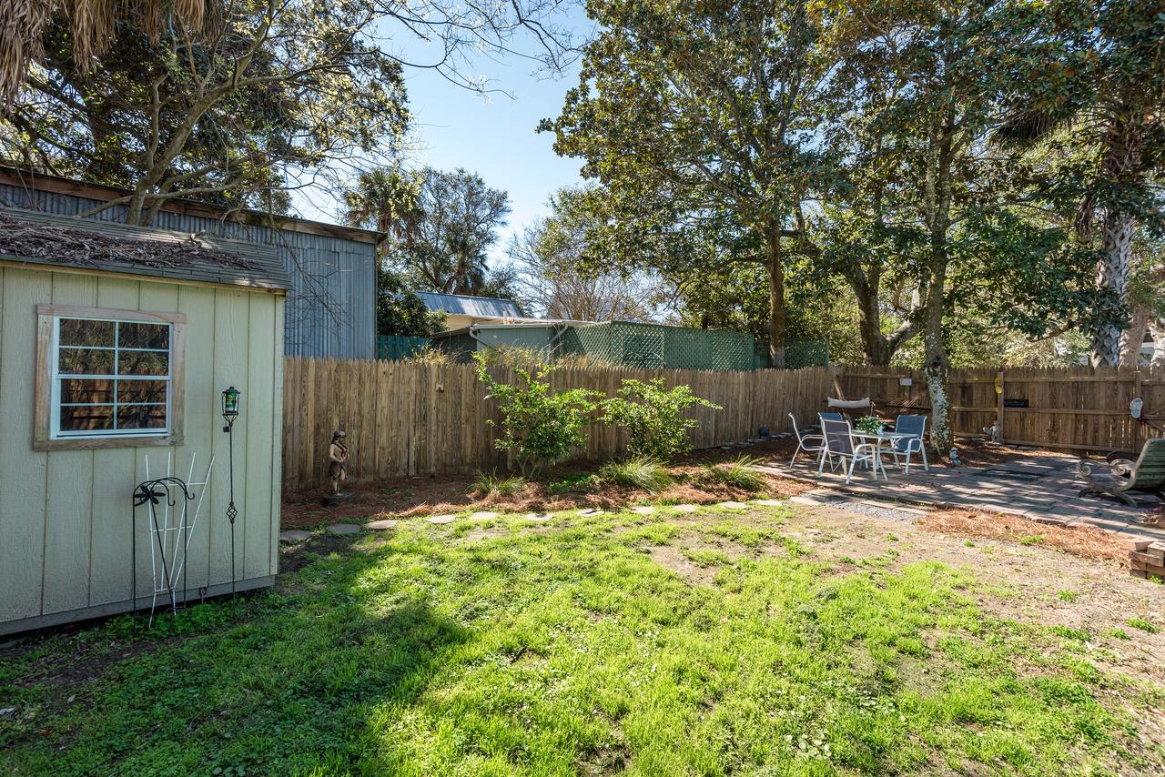 201 E Huron Starrs Folly - thumb 4