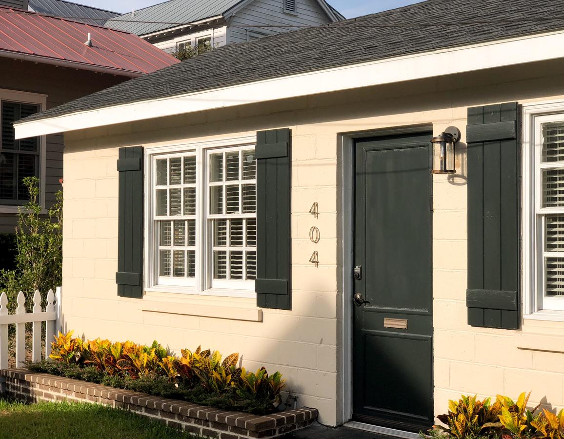 Stylish Downtown Cottage - Prime Historic Location - thumb 22