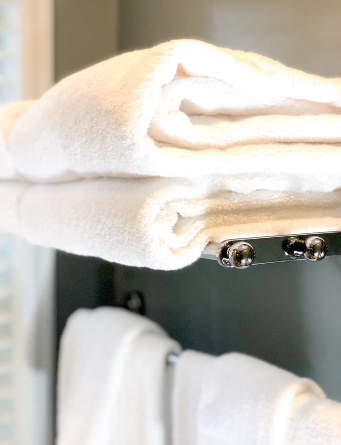 Stylish Downtown Cottage - Prime Historic Location - thumb 14