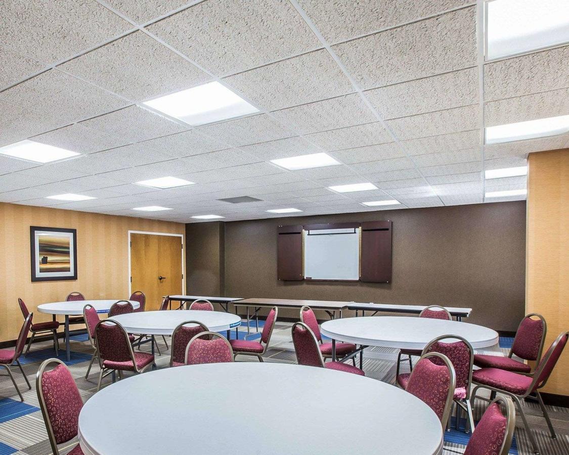 Comfort Suites Anderson - thumb 18