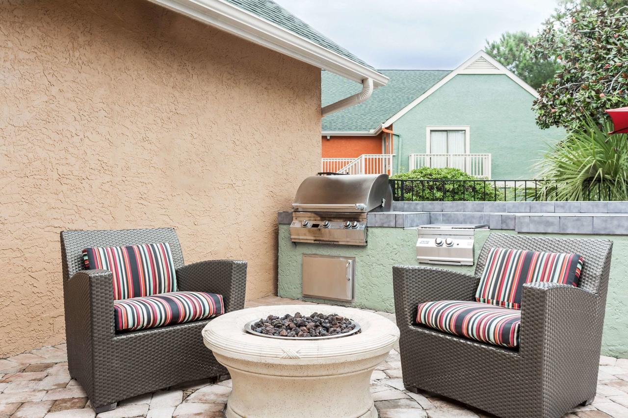 Hawthorn Suites By Wyndham North Charleston - thumb 24