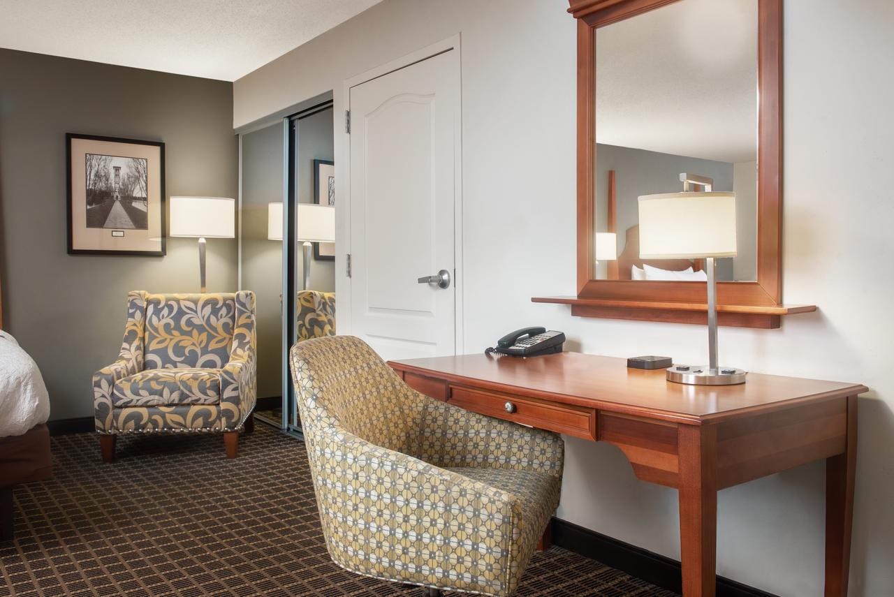 Hampton Inn & Suites Greenville-Downtown-Riverplace - thumb 14