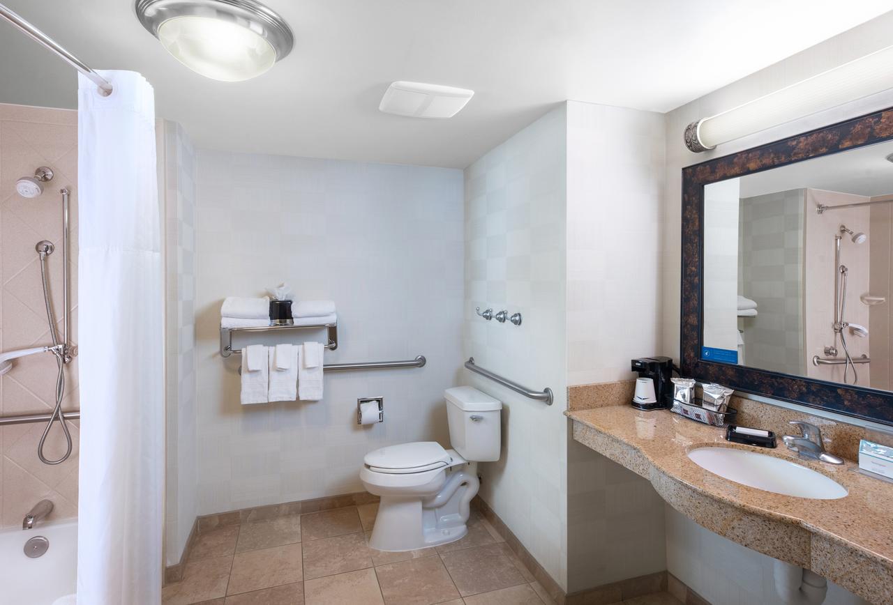 Hampton Inn & Suites Greenville-Downtown-Riverplace - thumb 9