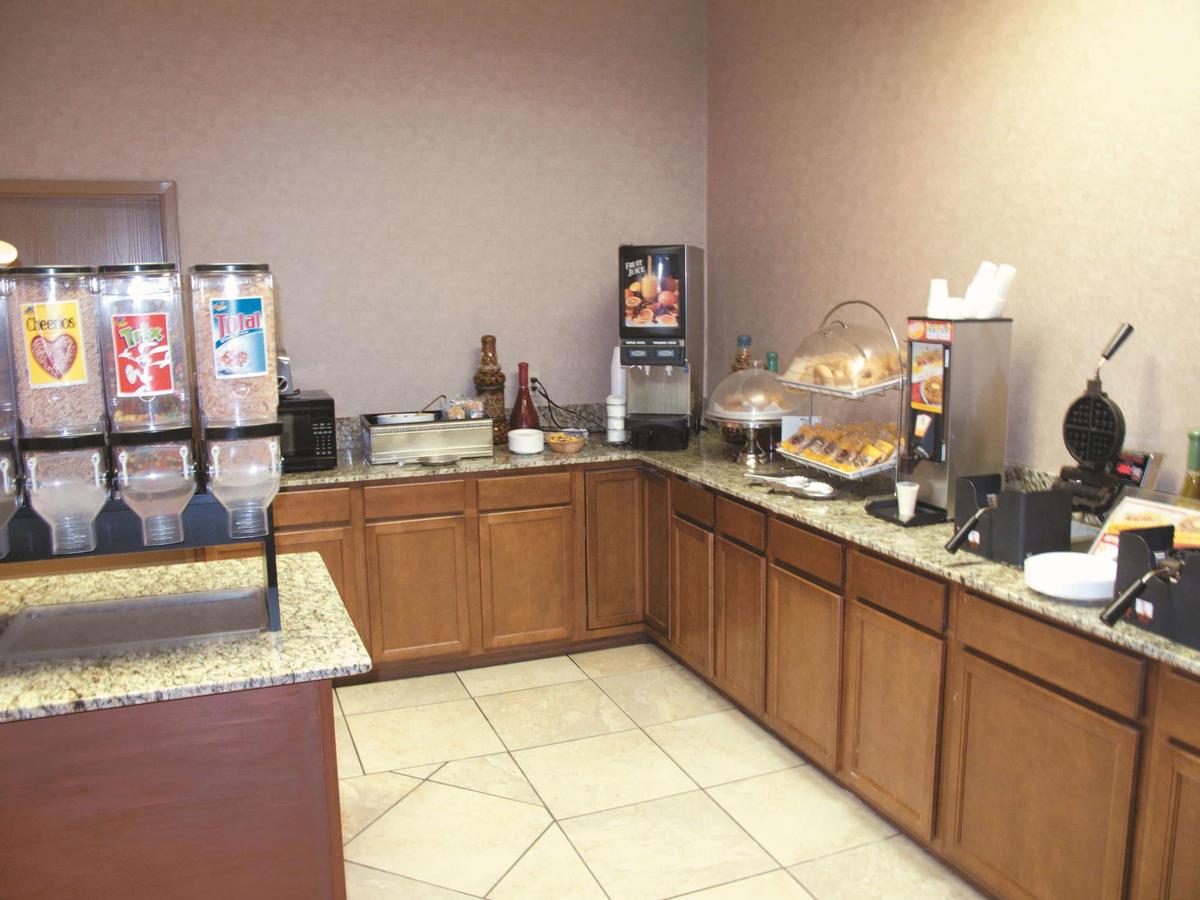 La Quinta Inn By Wyndham Columbia SE / Fort Jackson - thumb 10