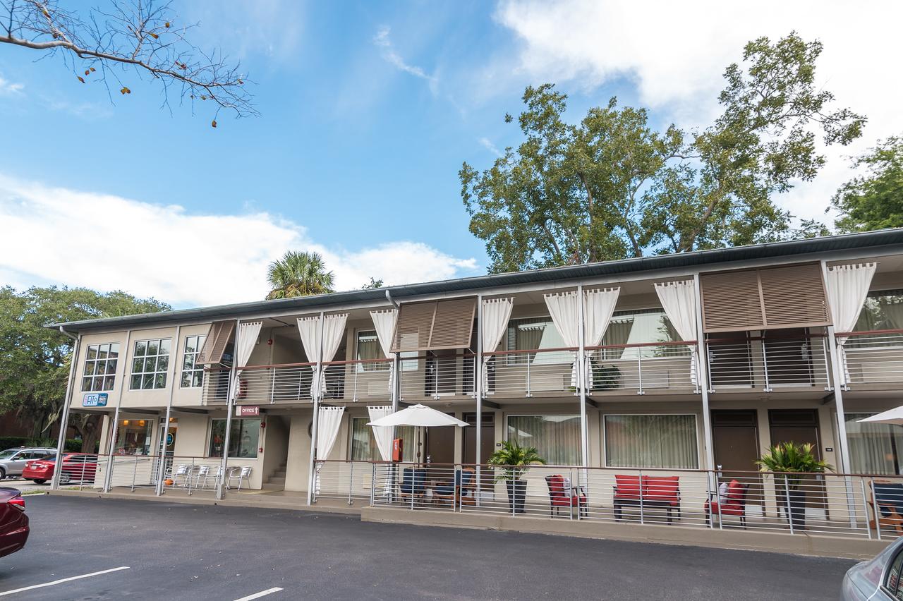 City Loft Hotel - thumb 10