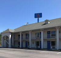 Motel 6 - Hardeeville - Students Accommodation