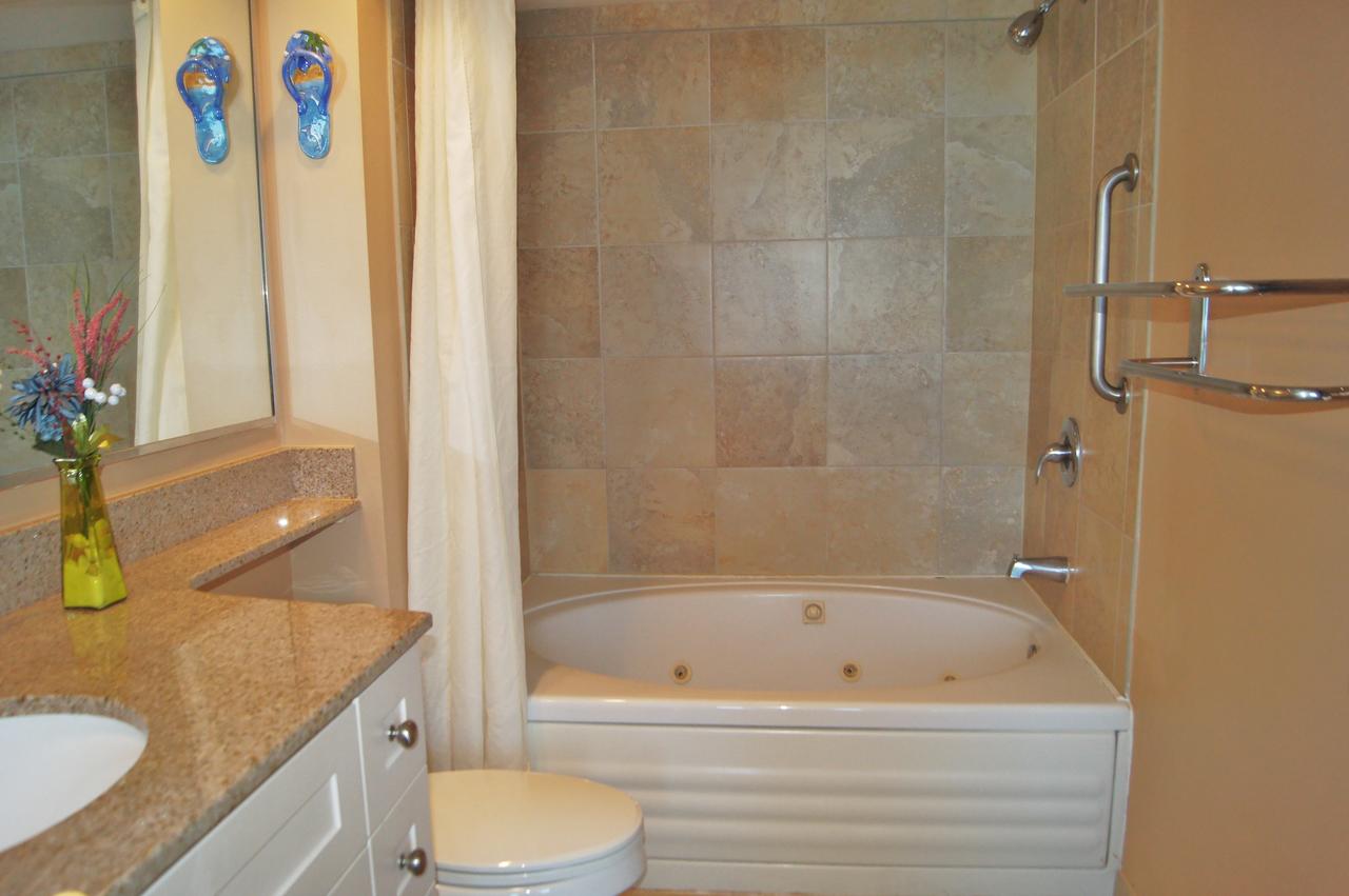 Seaside Resort 1003 Condo - thumb 31