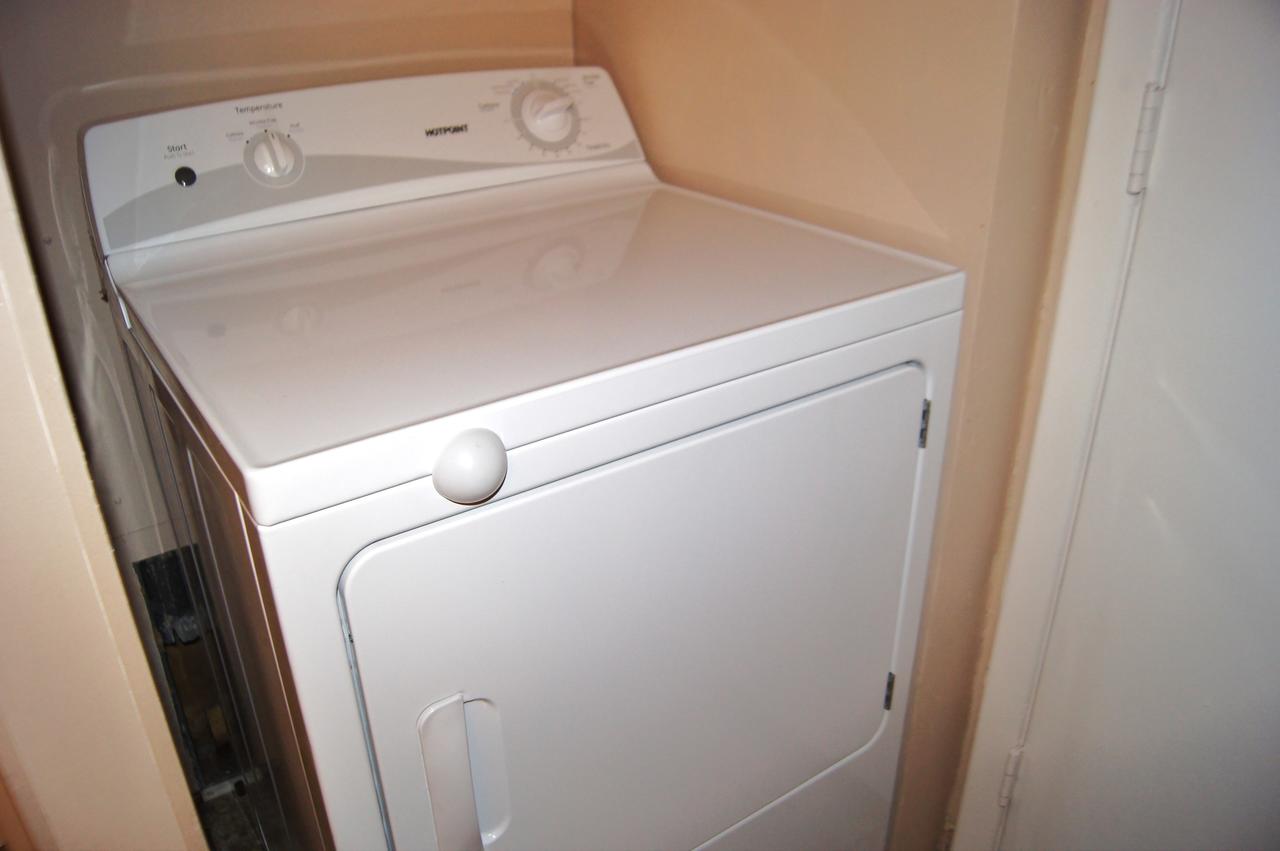 Shoreham Towers 7B Condo - thumb 4