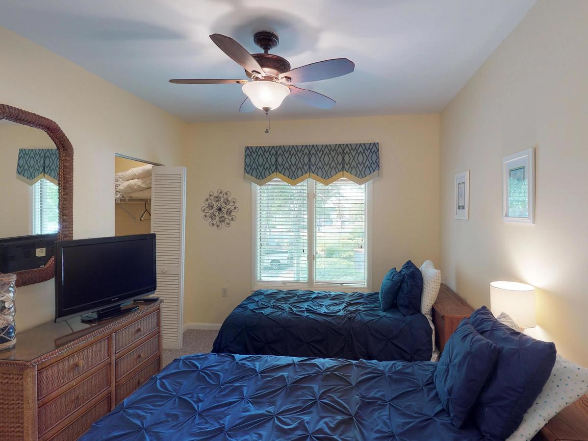 7417 Anchorage 2 BR Condo Shelter Cove - thumb 3