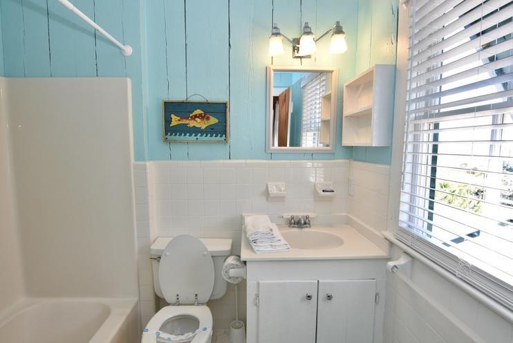 Kitchens Beach House Holiday Home #118 - thumb 32