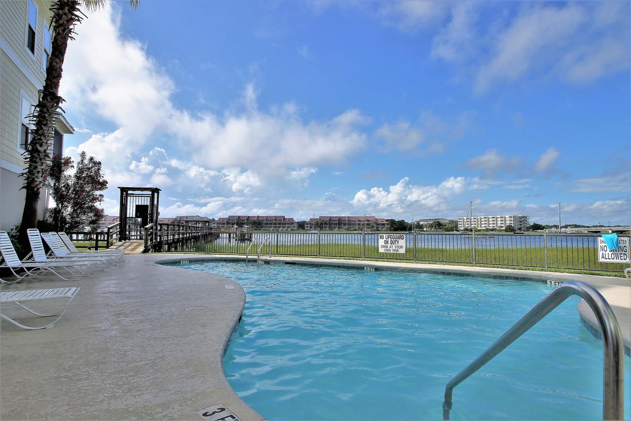 91 Waters Edge Folly Charm - thumb 12