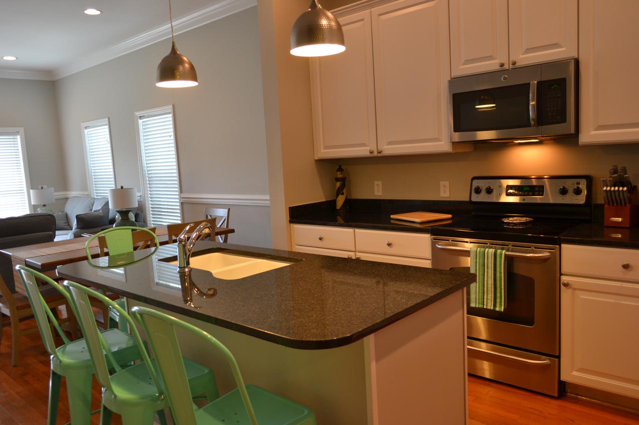 91 Waters Edge Folly Charm - thumb 15