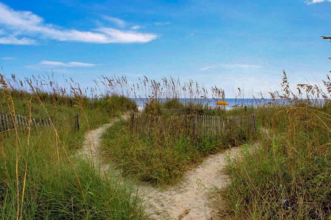 Xanadu III 704 Condo - thumb 3