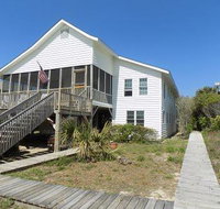 Granny's Beach House - USA Accommodation
