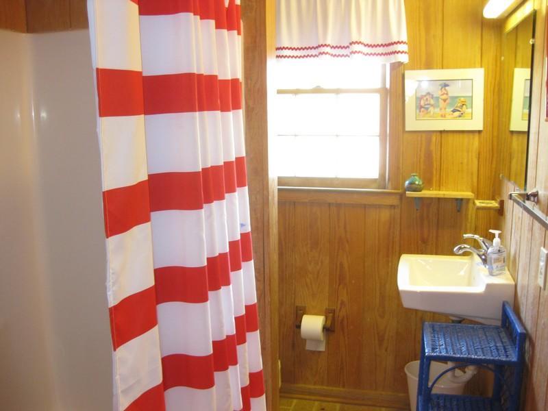 Granny's Beach House - thumb 4