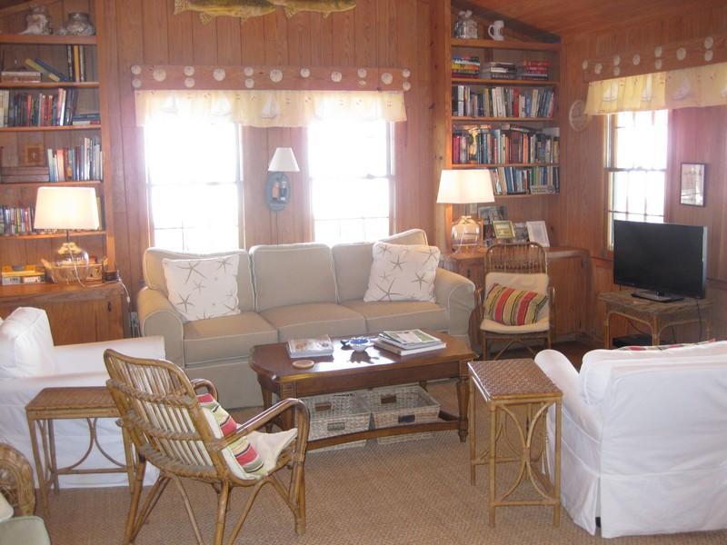 Granny's Beach House - thumb 1