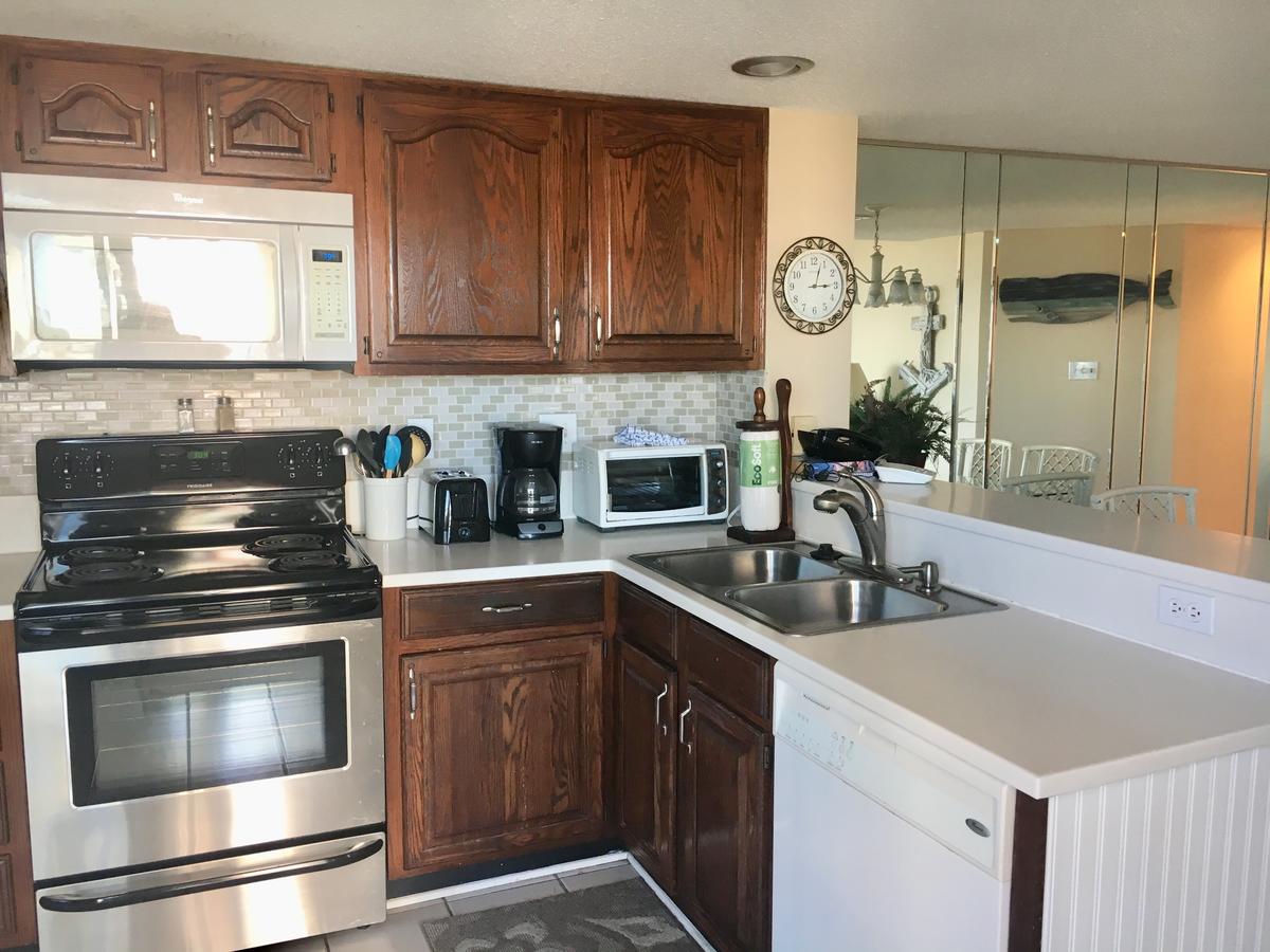 Xanadu Iii 101 Condo - thumb 11