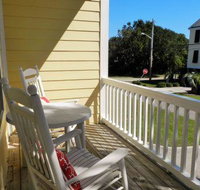 Summer's Den Home - Tourism Bookings