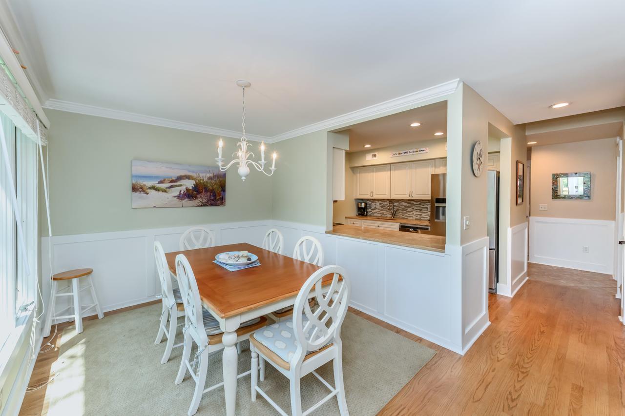 1331 Fairway Oaks Villa - thumb 10