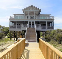 Relic 6 Bedroom-Home Home - USA Accommodation