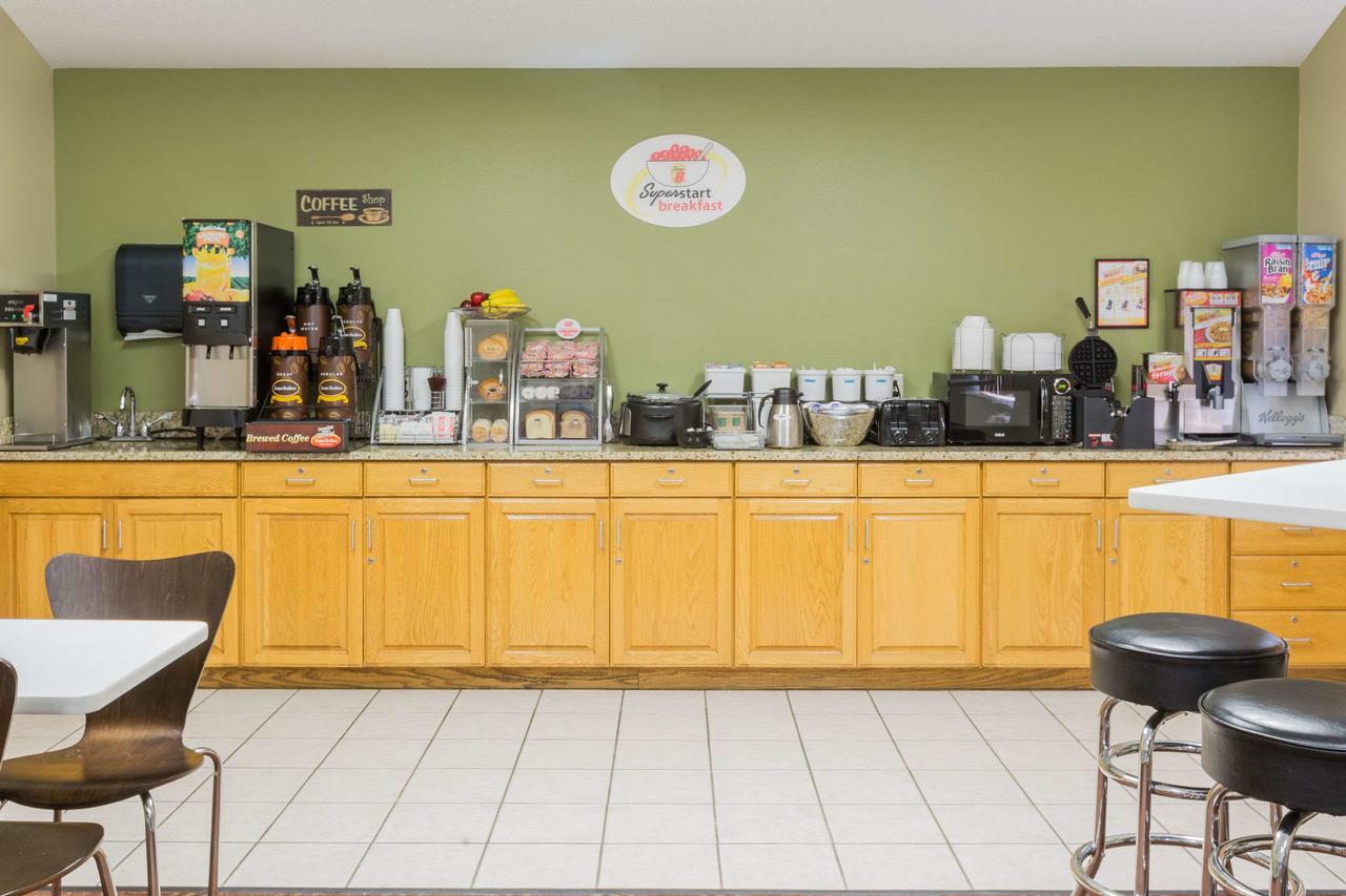Super 8 By Wyndham Sioux Falls - thumb 28