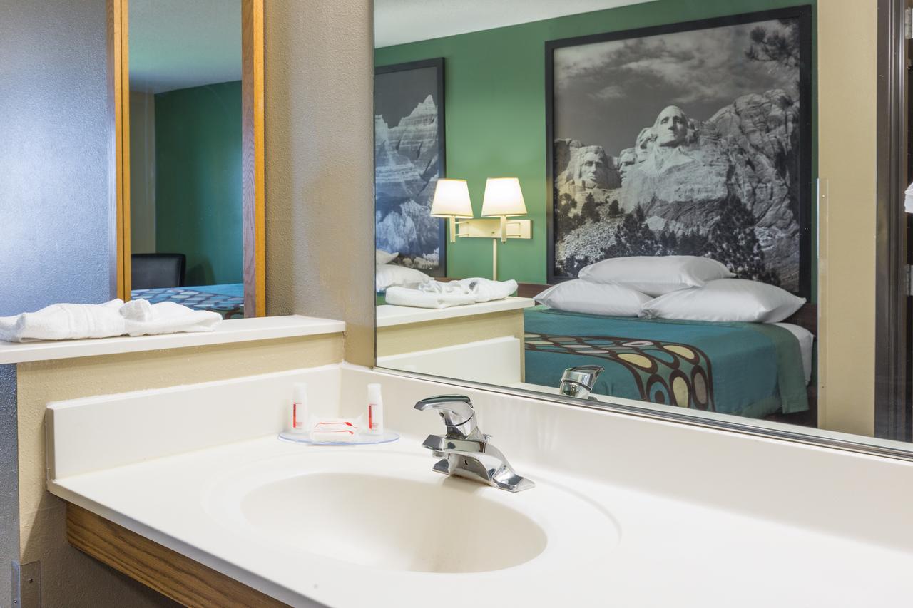 Super 8 By Wyndham Sioux Falls - thumb 15