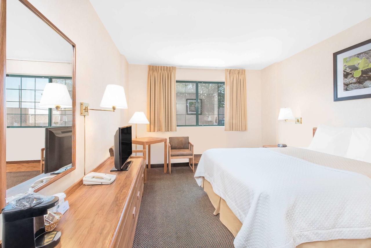 Days Inn By Wyndham West Rapid City - thumb 26