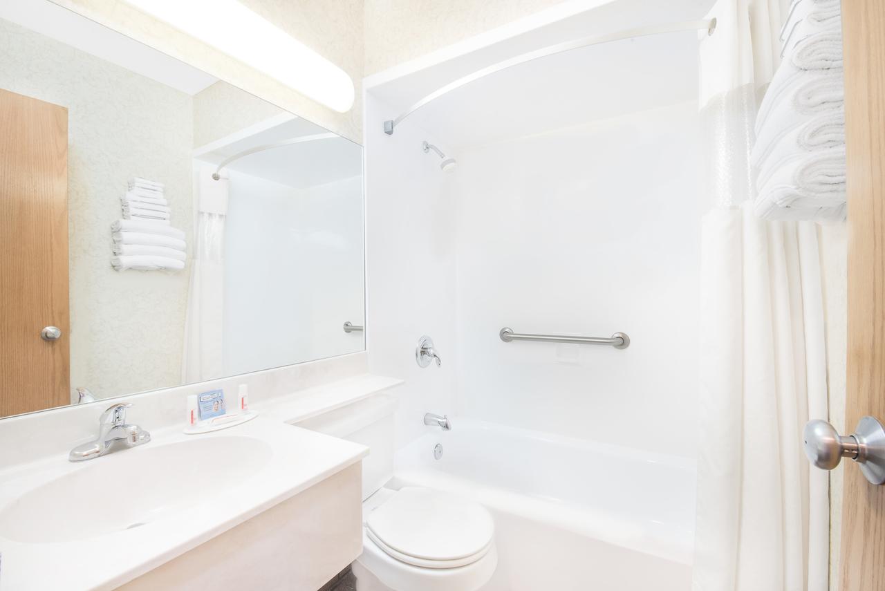 Days Inn By Wyndham West Rapid City - thumb 12