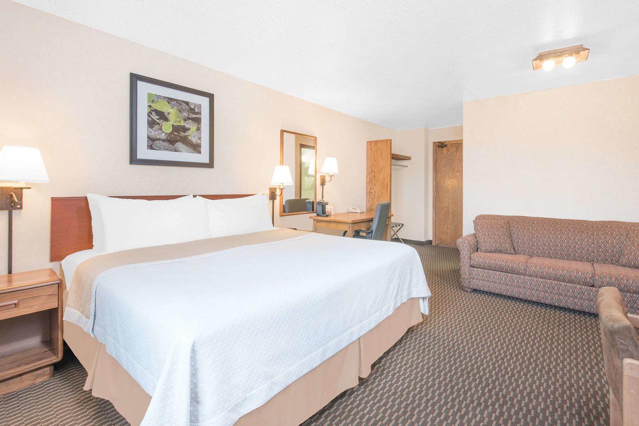 Days Inn By Wyndham West Rapid City - thumb 3