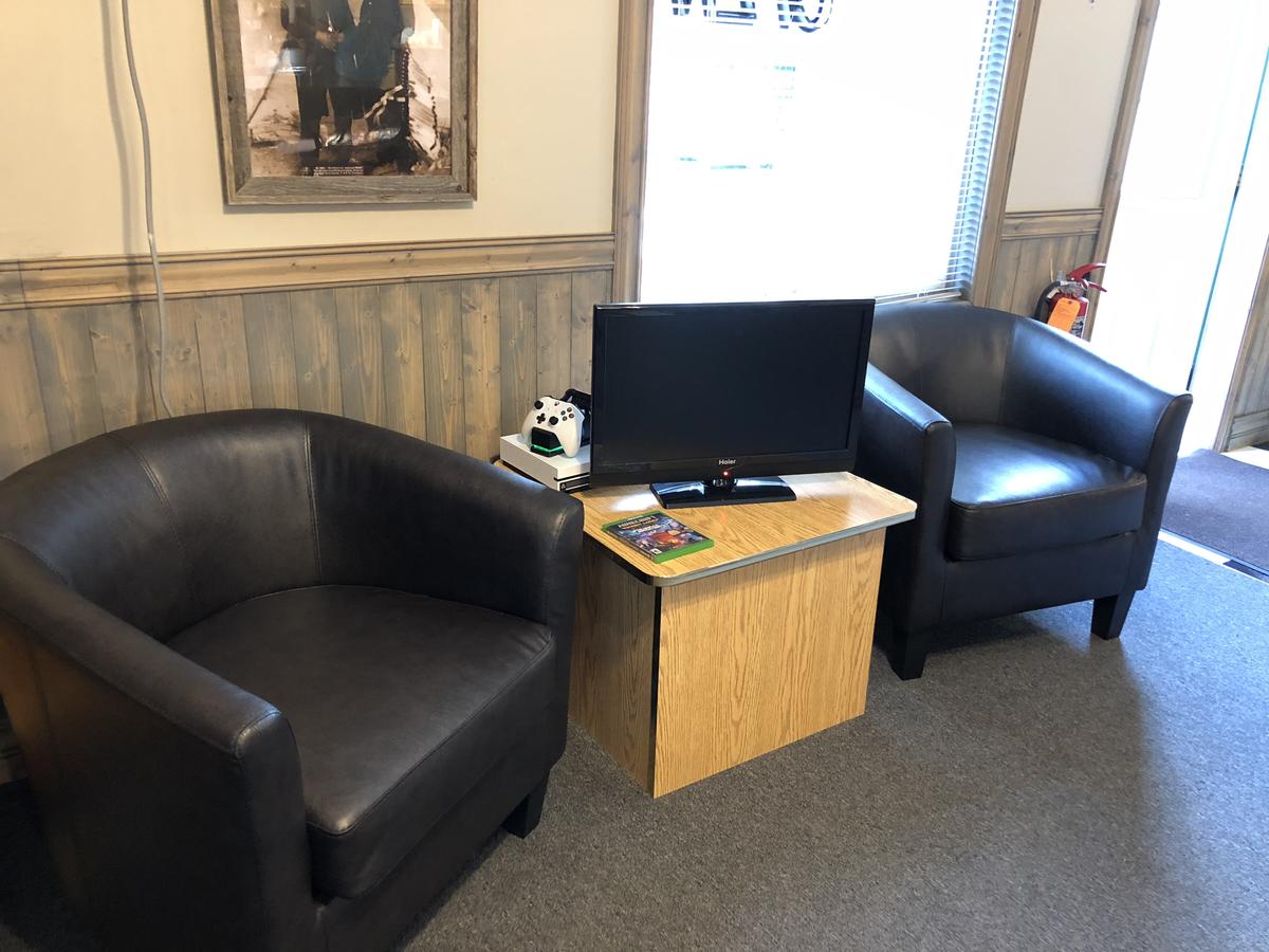 Rockerville Lodge & Cabins - thumb 39