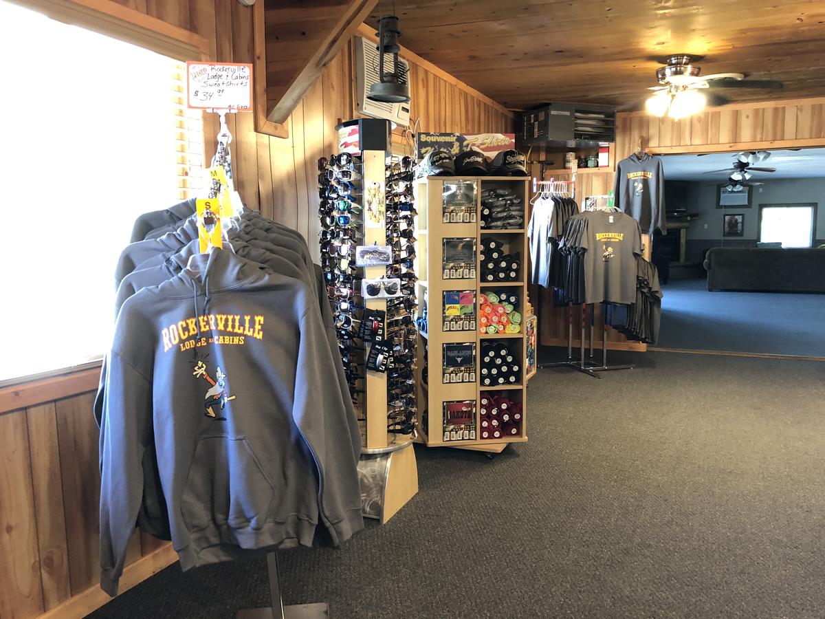 Rockerville Lodge & Cabins - thumb 33