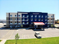 AmericInn by Wyndham Sioux Falls North Hotels Santiago