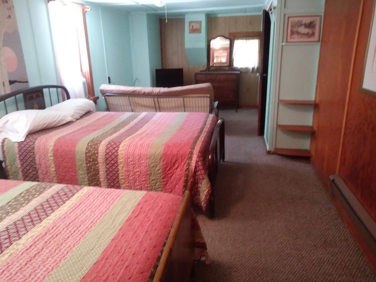 Harney Camp Cabins - thumb 26