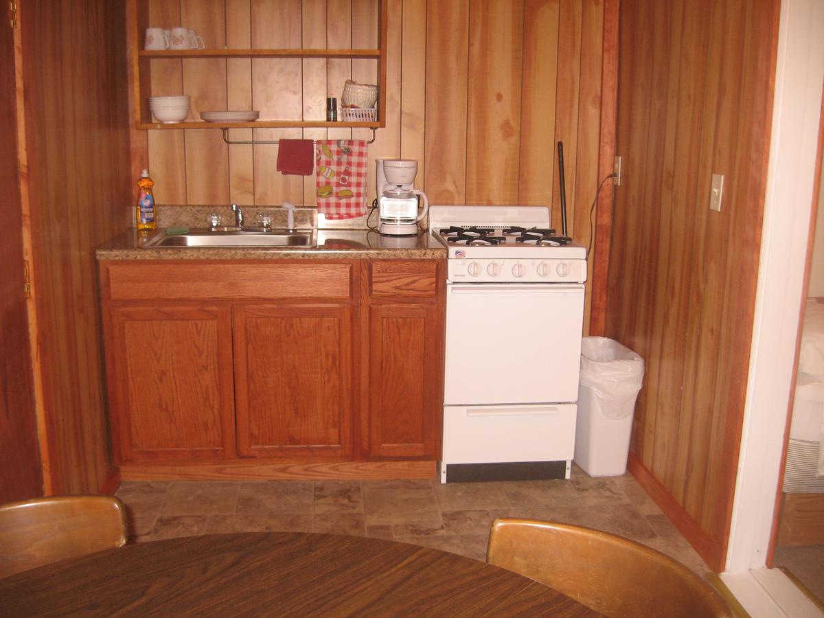Harney Camp Cabins - thumb 24