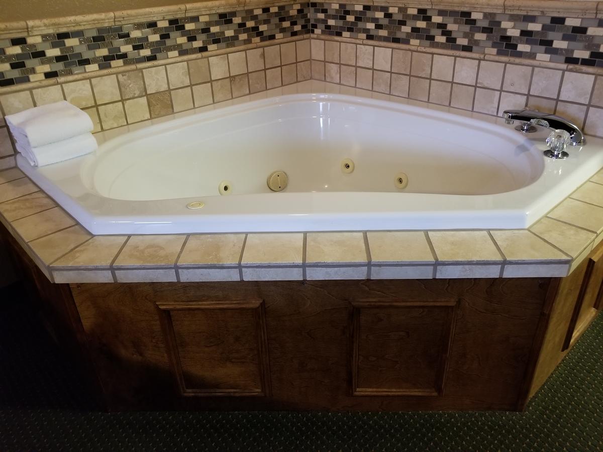 Park Tower Inn - thumb 4