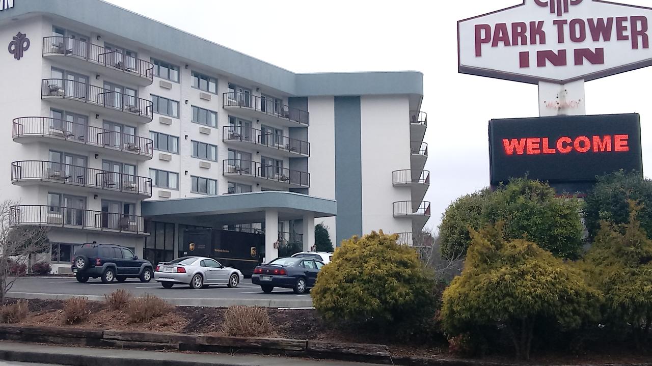 Park Tower Inn - thumb 0