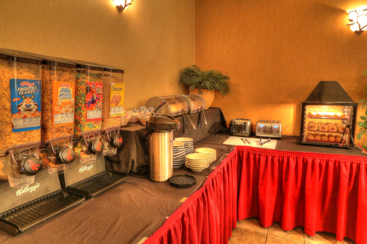 The Ramsey Hotel And Convention Center - thumb 14