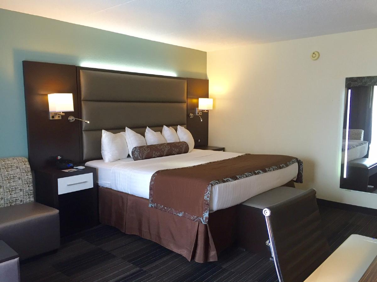 Club Hotel Nashville Inn & Suites - thumb 16