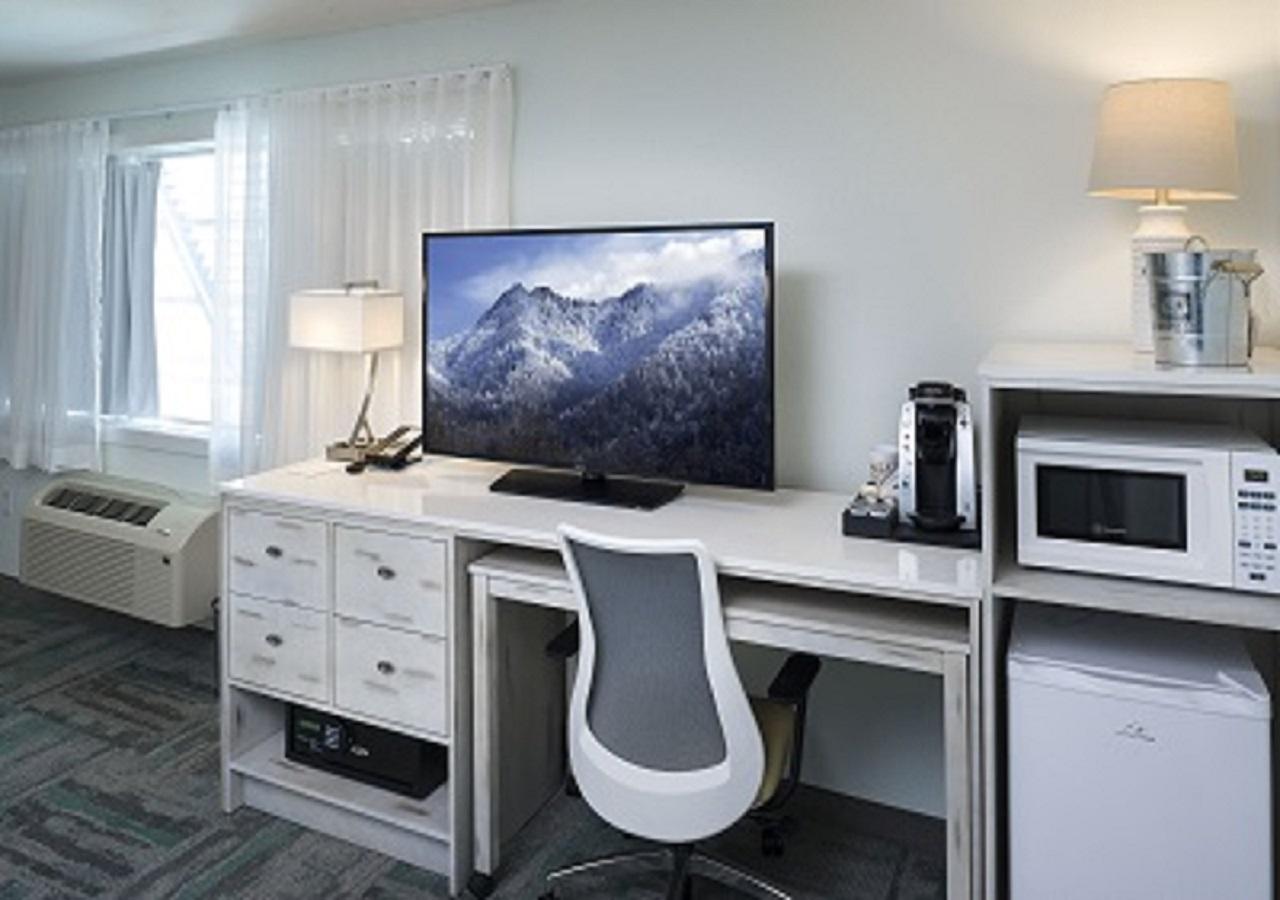 Margaritaville Island Inn - thumb 3