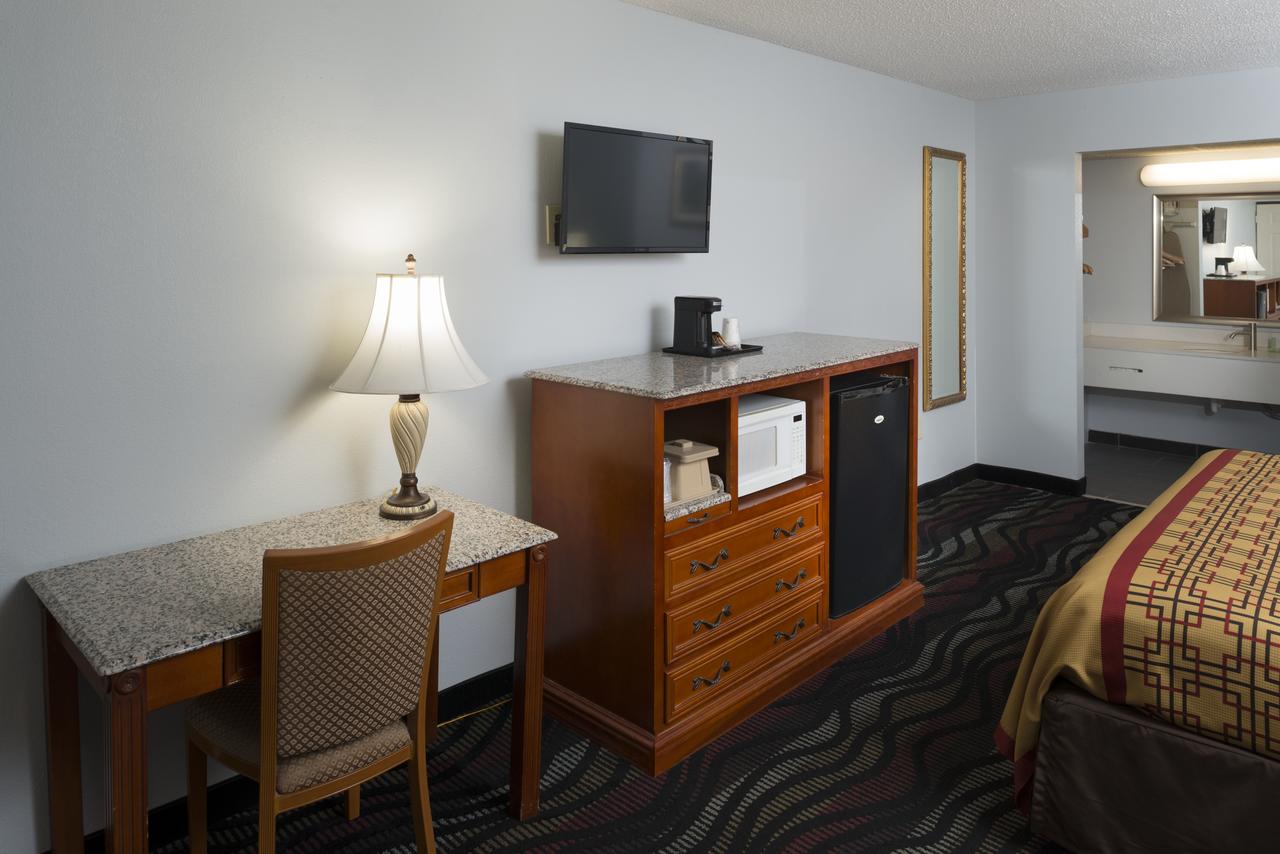 Island Drive Lodge - thumb 11